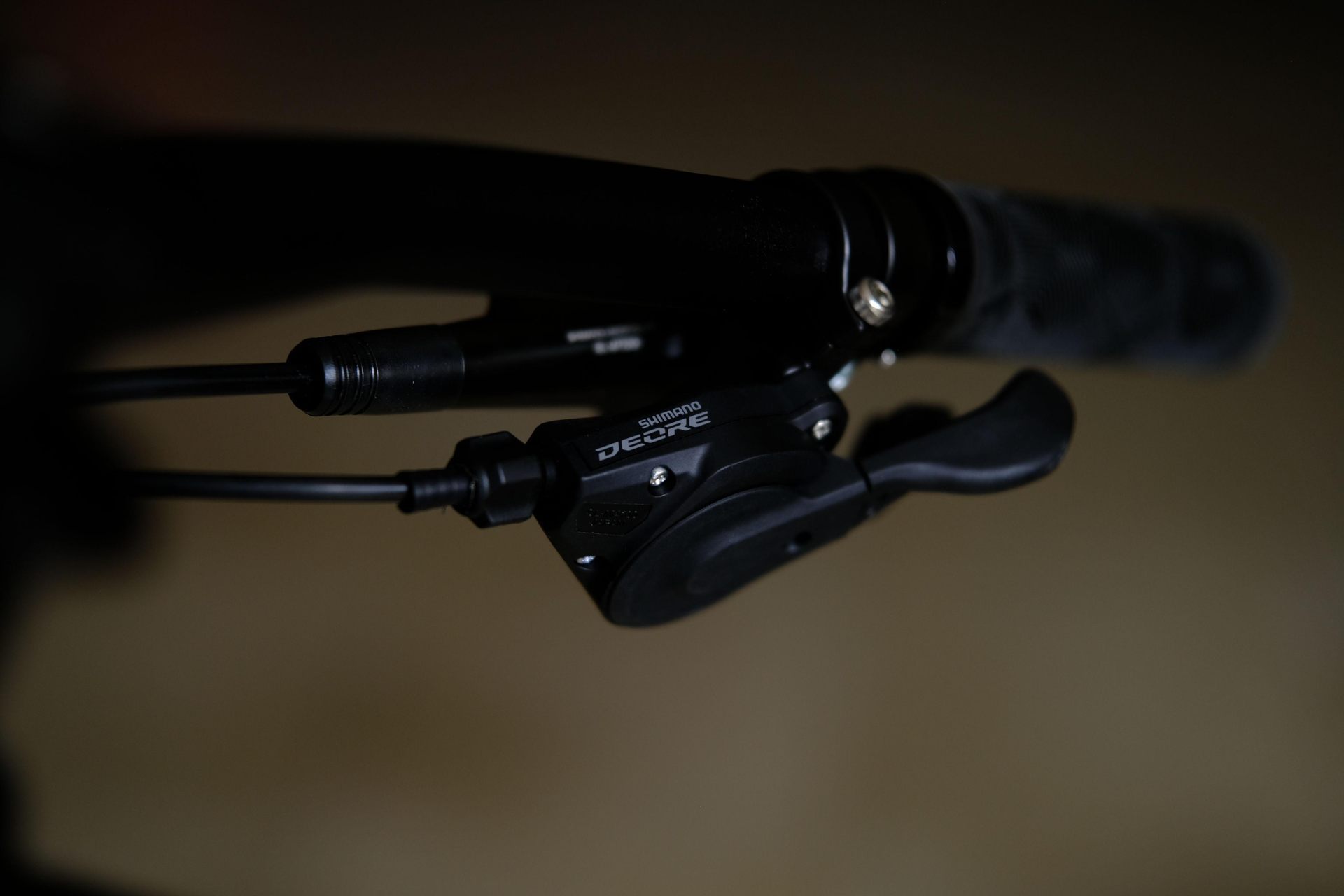 Манетка Shimano Deore M5130 HOKE FS 300- 29 матовый чёрный 19