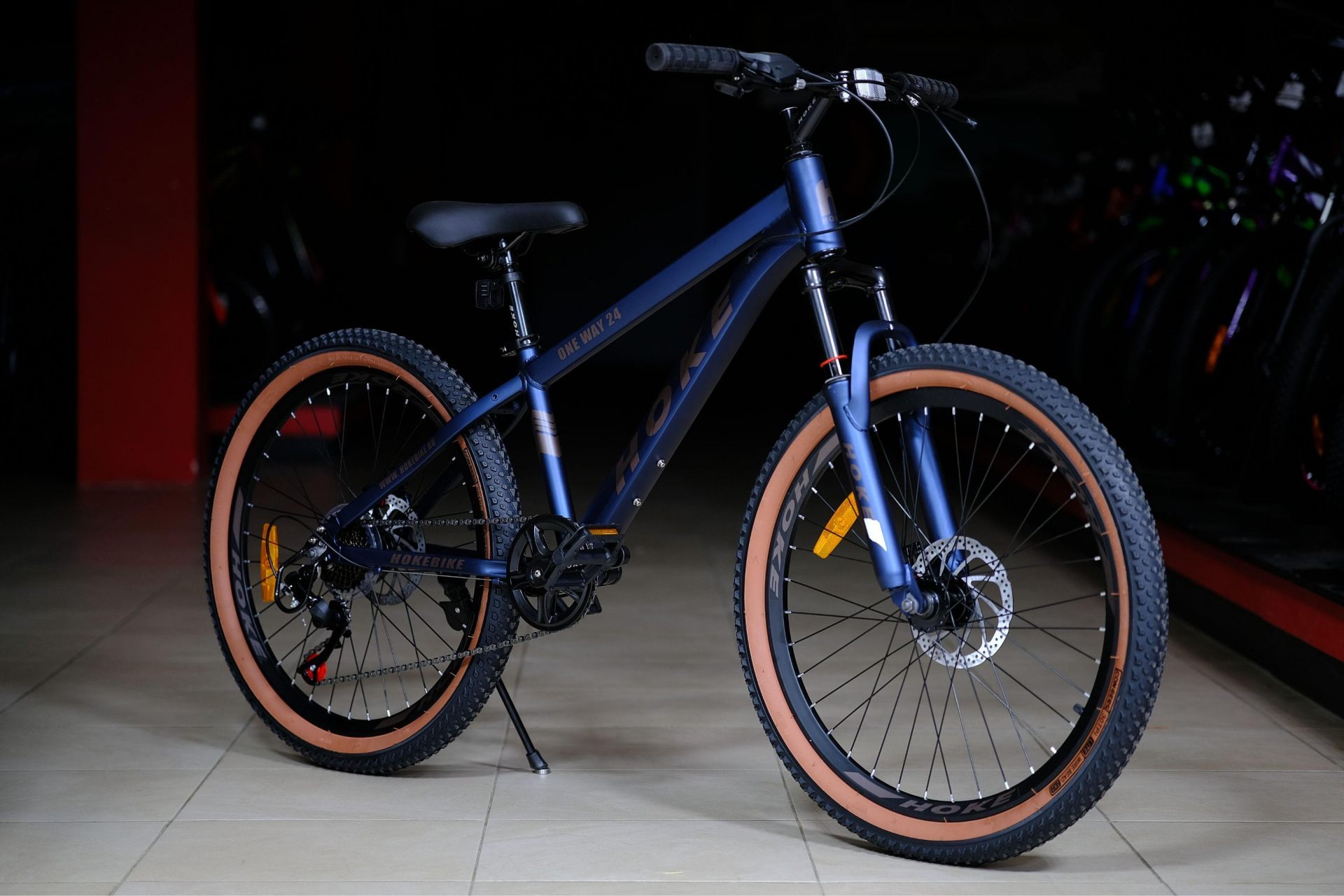 Велосипед HOKE ONE WAY 24 матовый синий-коричневый Алюминиевая рама, дисковые тормоза, втулки на промподшипниках